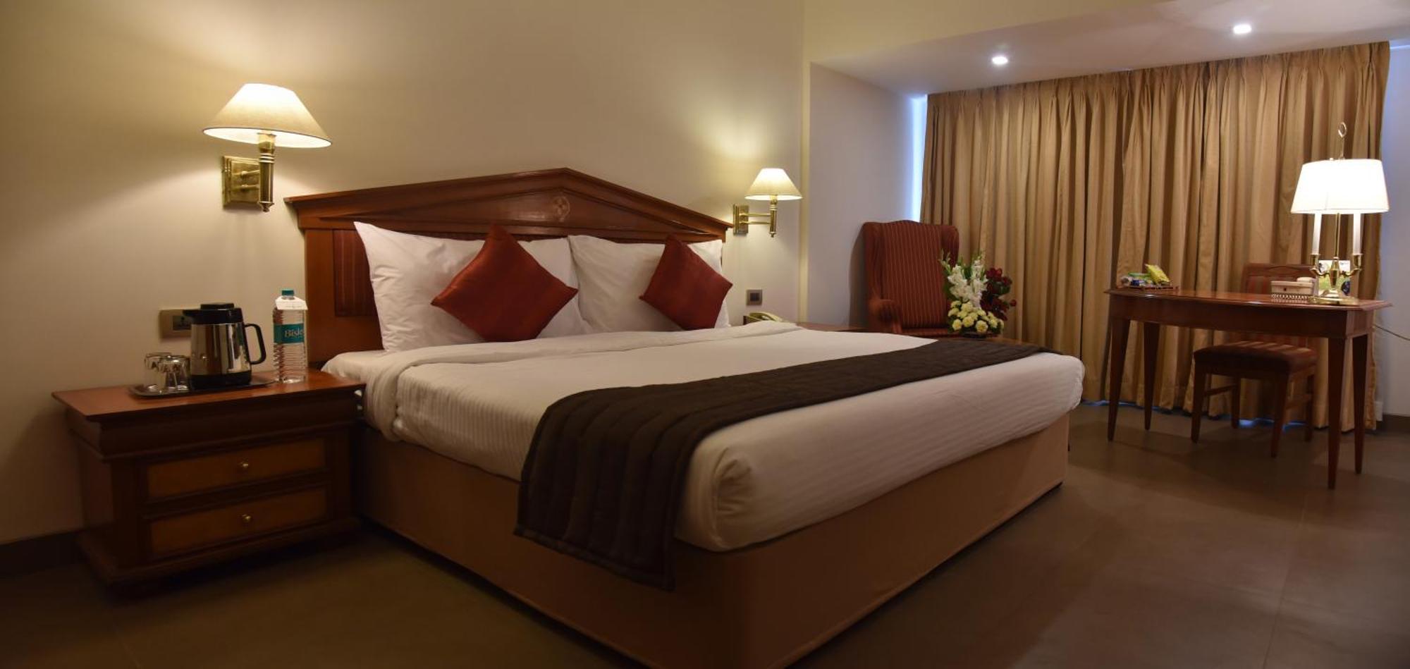 Hotel Sagar Plaza City Centre Πούνε Εξωτερικό φωτογραφία