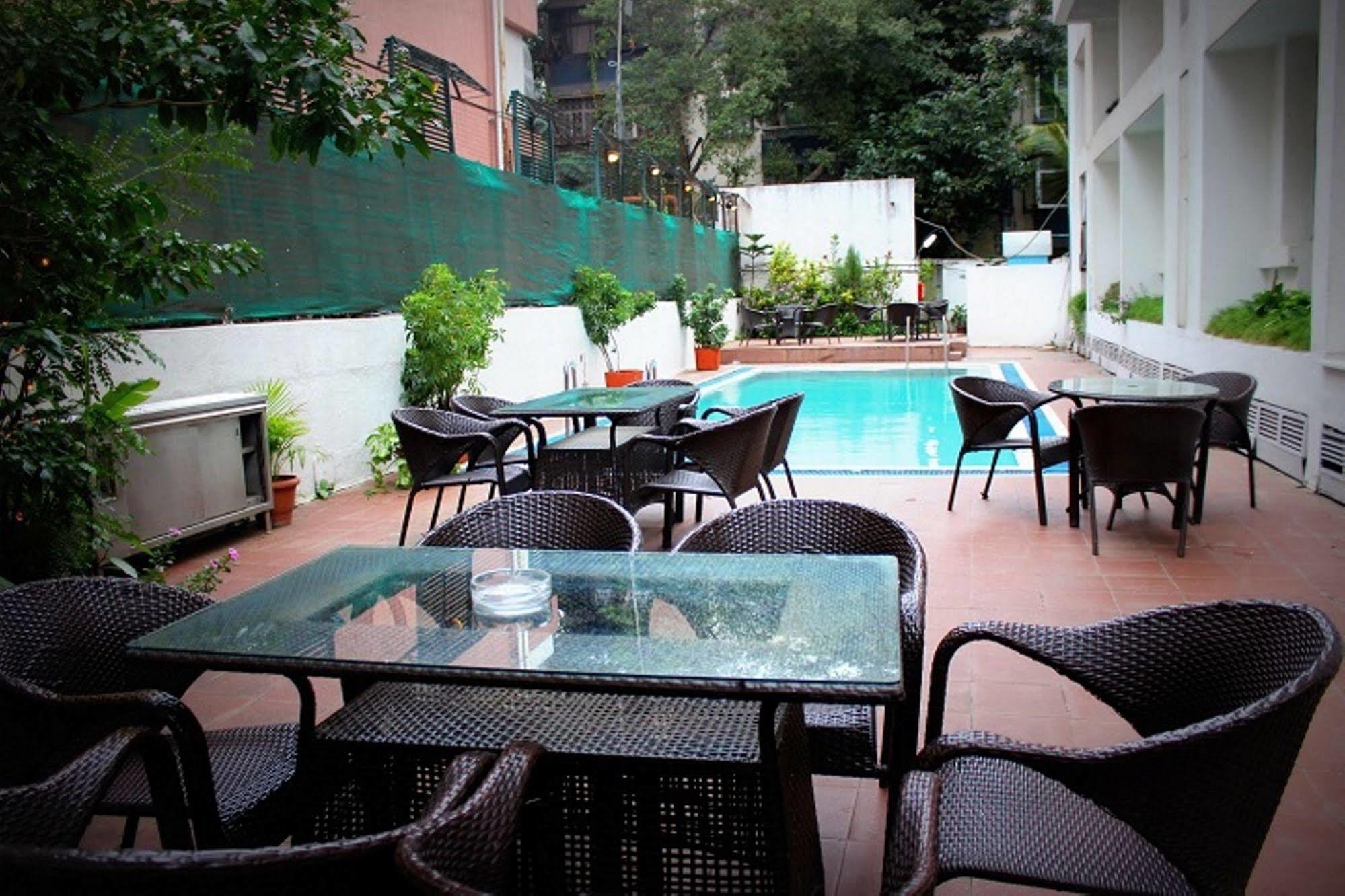 Hotel Sagar Plaza City Centre Πούνε Εξωτερικό φωτογραφία